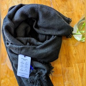 Kit and Ace Merino Blanket Scarf Cedar